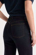 GOOD TRUE PETITE STRAIGHT JEANS RINSE