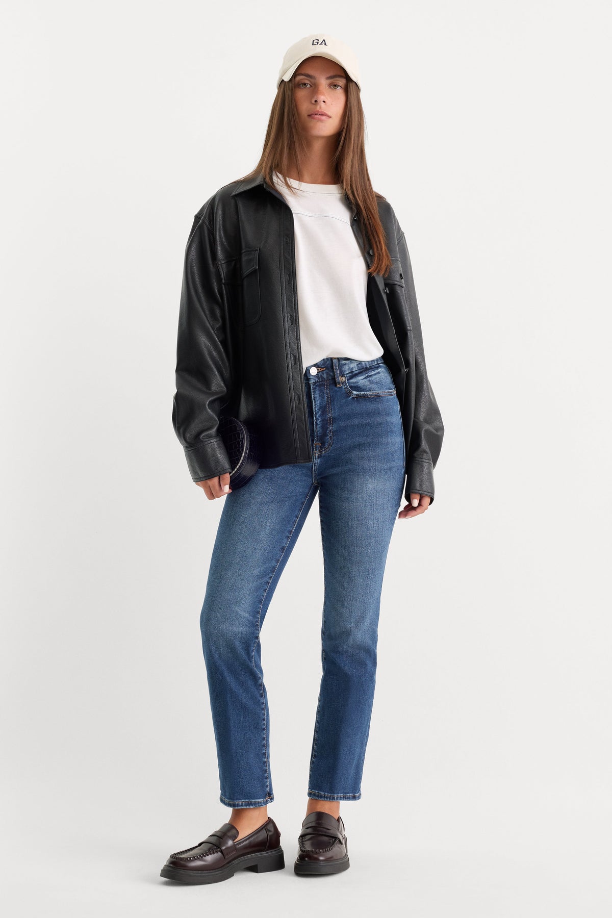 ALWAYS FITS GOOD PETITE STRAIGHT JEANS INDIGO571